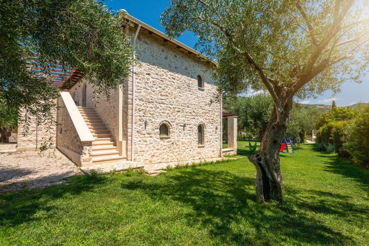 Bellou Villas Sivota Buitenkant foto